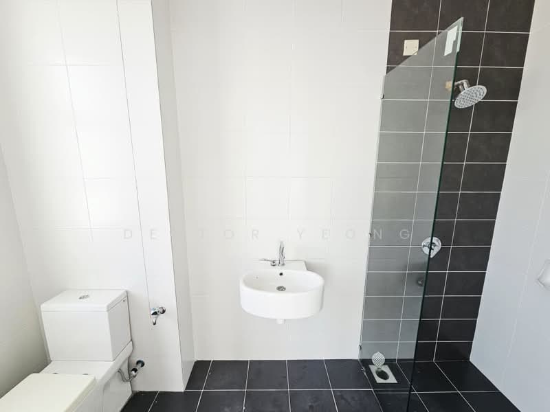 [Brand New] Setia Ecohill 1 36x78 Cluster Semi-D untuk Untuk Dijual - RM 700,000, Mac 2026 - Bathroom - PropertyGuru.com.my