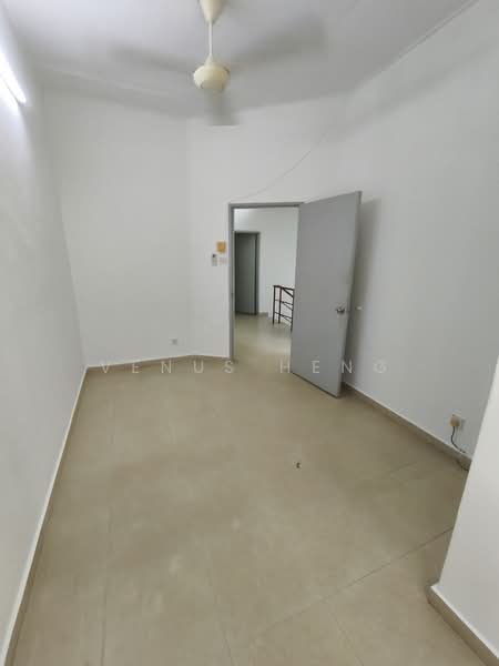2-storey Terraced House for Sale in BANDAR PUCHONG JAYA (Puchong) - Venus Heng - Interior - PropertyGuru.com.my