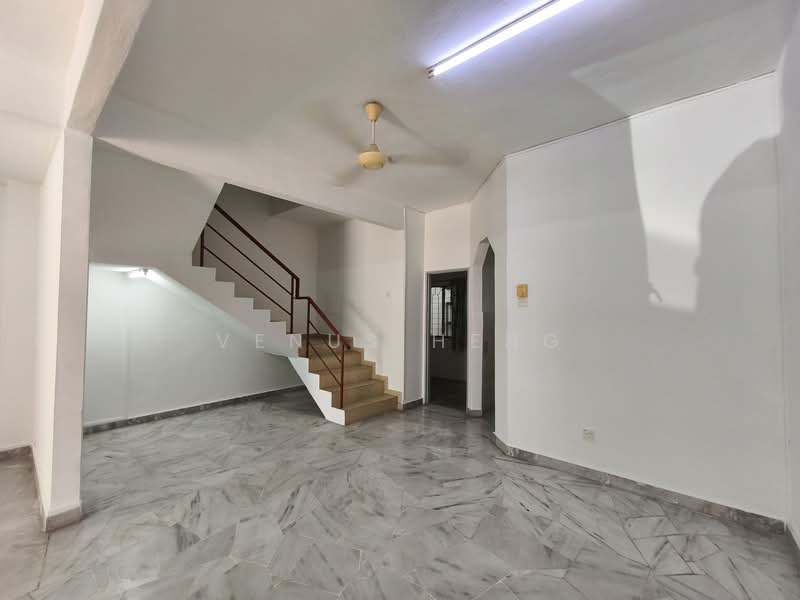 2-storey Terraced House for Sale in BANDAR PUCHONG JAYA (Puchong) - Venus Heng - Interior - PropertyGuru.com.my