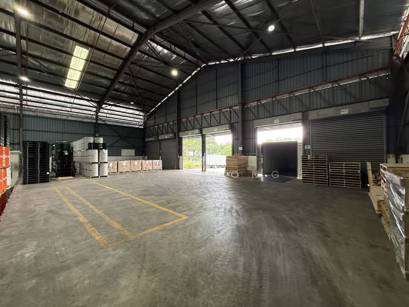 Warehouse for Rent in Seksyen 15 (Shah Alam) - Chez Wong - Interior - PropertyGuru.com.my