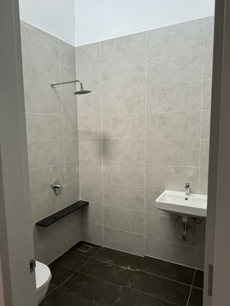 Bywater Setia Utama 4 Setia Alam untuk Untuk Dijual - RM 1,328,800, Apr 2026 - Bathroom - PropertyGuru.com.my