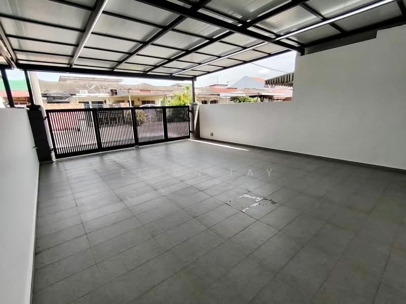 1-storey Terraced House for Sale in Ujong Pasir (Melaka) - Elson Tay - Exterior - PropertyGuru.com.my
