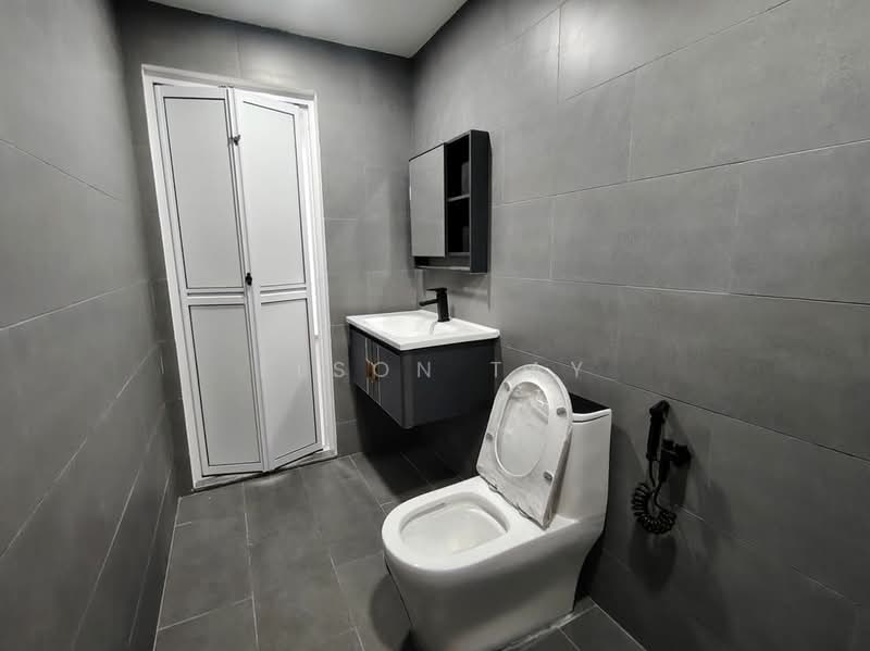 1-storey Terraced House for Sale in Ujong Pasir (Melaka) - Elson Tay - Bathroom - PropertyGuru.com.my