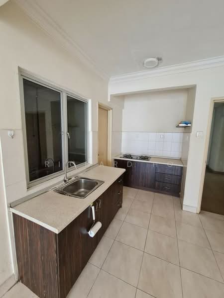 Anggun Puri untuk Untuk Dijual - RM 335,000, Mac 2026 - Kitchen - PropertyGuru.com.my