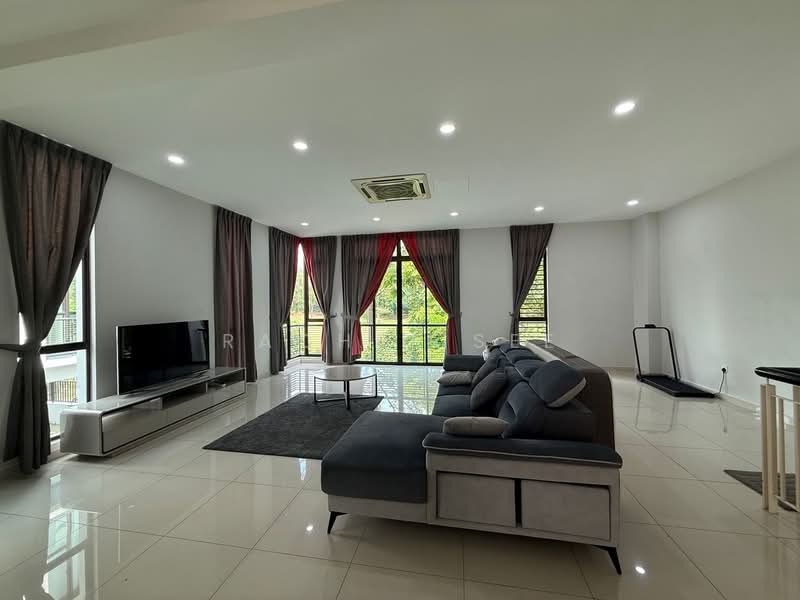 Horizon Hills untuk Untuk Disewa - RM 7,000 /bulan, Mac 2026 - Living Room - PropertyGuru.com.my