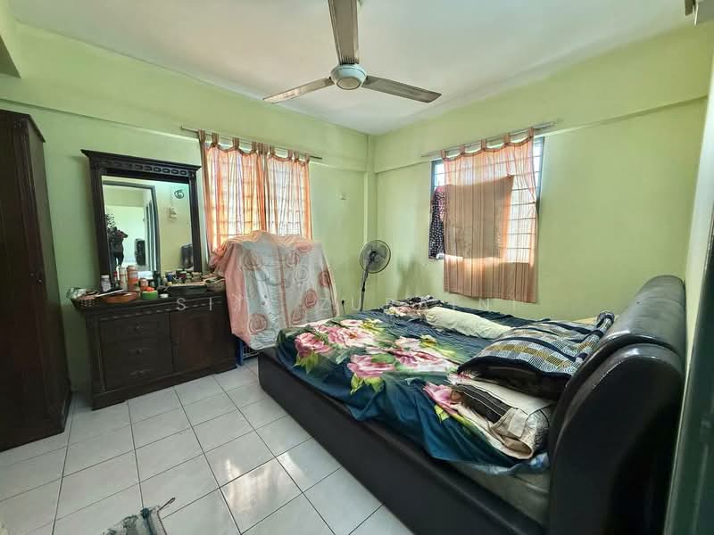Apartment for Sale at Avenue Court - Siti Zuraini - Bedroom - PropertyGuru.com.my