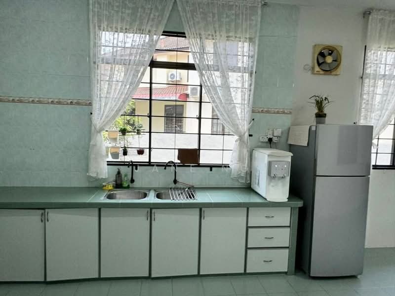 Bukit Tambun untuk Untuk Disewa - RM 2,600 /bulan, Mac 2026 - Kitchen - PropertyGuru.com.my