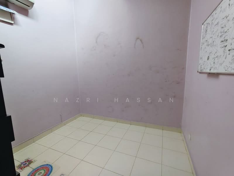 1-storey Terraced House for Sale in Saujana Utama (Selangor) - Nazri Hassan - Interior - PropertyGuru.com.my