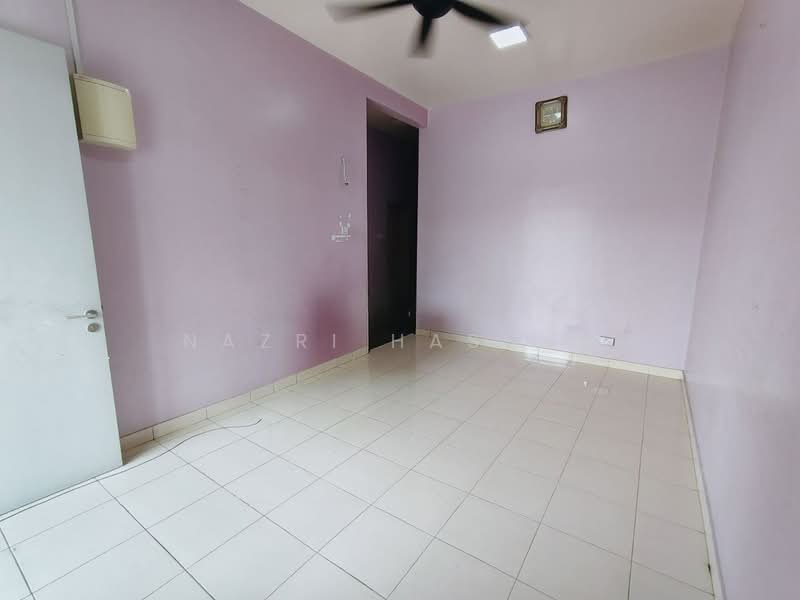 1-storey Terraced House for Sale in Saujana Utama (Selangor) - Nazri Hassan - Interior - PropertyGuru.com.my
