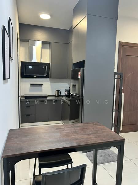 Condominium for Rent at Queens Residences Q1 @ Queens Waterfront - Amber Wong - Kitchen - PropertyGuru.com.my