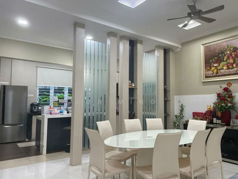 Semi-Detached House for Sale in Mahkota Cheras (Cheras) - Jun Ming - Dining Room - PropertyGuru.com.my