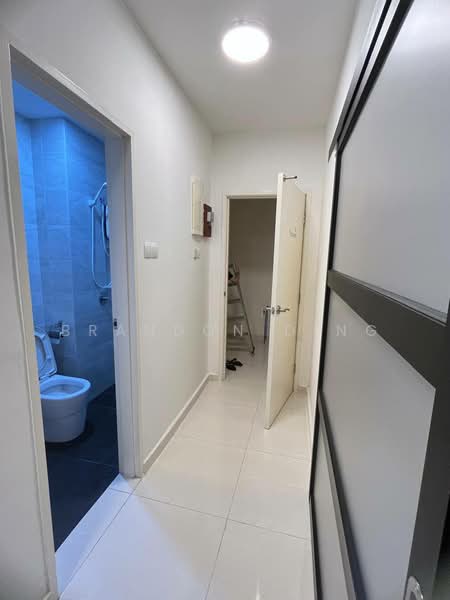 Condominium for Rent at SKS Pavillion Residences - Brandon Ding - Corridor - PropertyGuru.com.my
