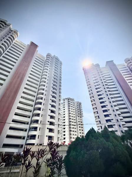 Condominium for Sale at Twin Towers - Cheryl Chng - Exterior - PropertyGuru.com.my