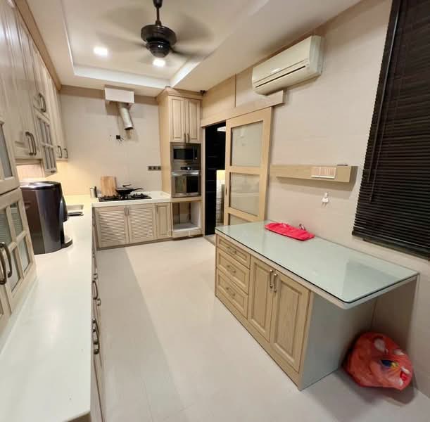 Semi-Detached House for Sale in Taman Austin Perdana (Tebrau) - Ace Tan - Kitchen - PropertyGuru.com.my