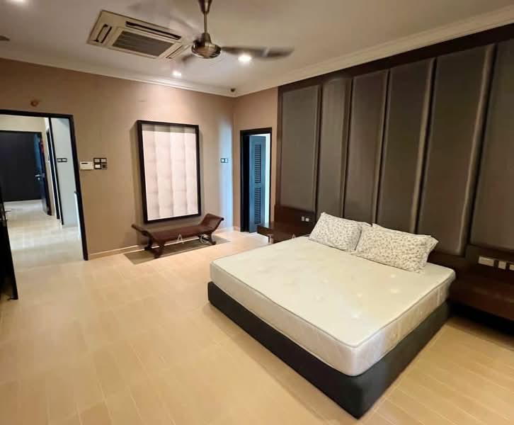 Semi-Detached House for Sale in Taman Austin Perdana (Tebrau) - Ace Tan - Bedroom - PropertyGuru.com.my