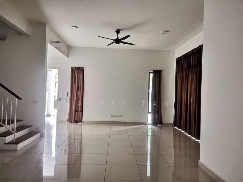Tenderfields @ Eco Majestic untuk Untuk Disewa - RM 2,800 /bulan, Mac 2026 - Living Room - PropertyGuru.com.my