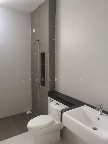 Tenderfields @ Eco Majestic untuk Untuk Disewa - RM 2,800 /bulan, Mac 2026 - Bathroom - PropertyGuru.com.my