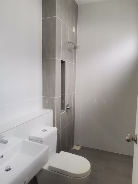 Tenderfields @ Eco Majestic untuk Untuk Disewa - RM 2,800 /bulan, Mac 2026 - Bathroom - PropertyGuru.com.my