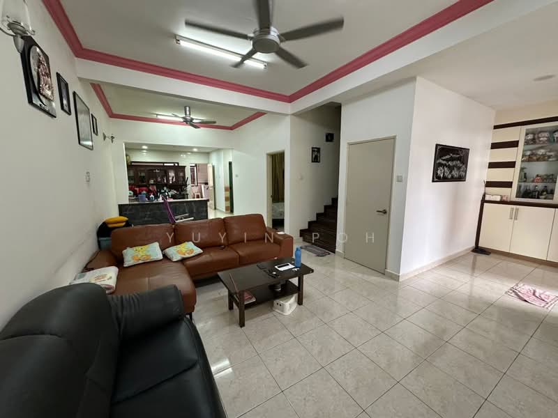 2-storey Terraced House for Sale in Taman Impian Emas (Skudai) - YUYIN POH - Living Room - PropertyGuru.com.my