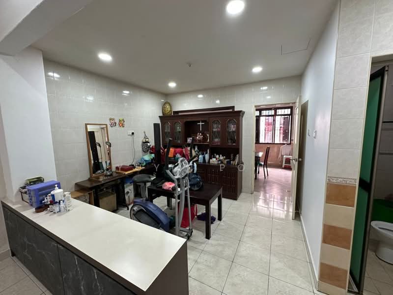 2-storey Terraced House for Sale in Taman Impian Emas (Skudai) - YUYIN POH - Living Room - PropertyGuru.com.my