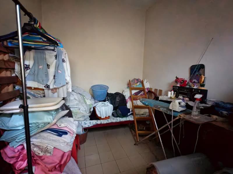 Semi-Detached House for Sale in Taman Tun Dr Ismail (Kuala Lumpur) - Yin Peng . - Bedroom - PropertyGuru.com.my