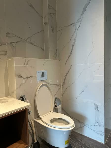 Core Residence @ TRX untuk Untuk Disewa - RM 7,800 /bulan, Mac 2026 - Bathroom - PropertyGuru.com.my