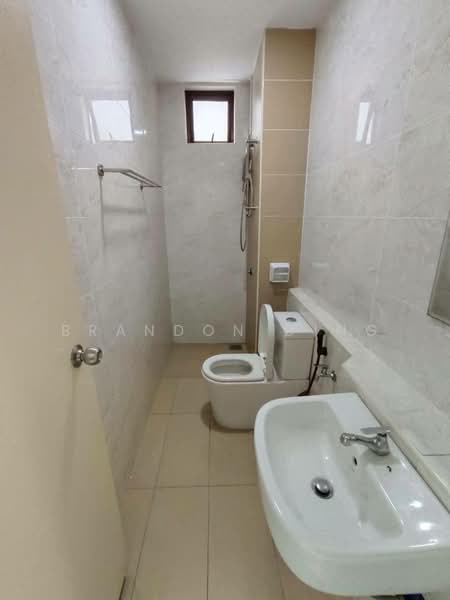 D'Summit Residences untuk Untuk Disewa - RM 2,000 /bulan, Mac 2026 - Bathroom - PropertyGuru.com.my