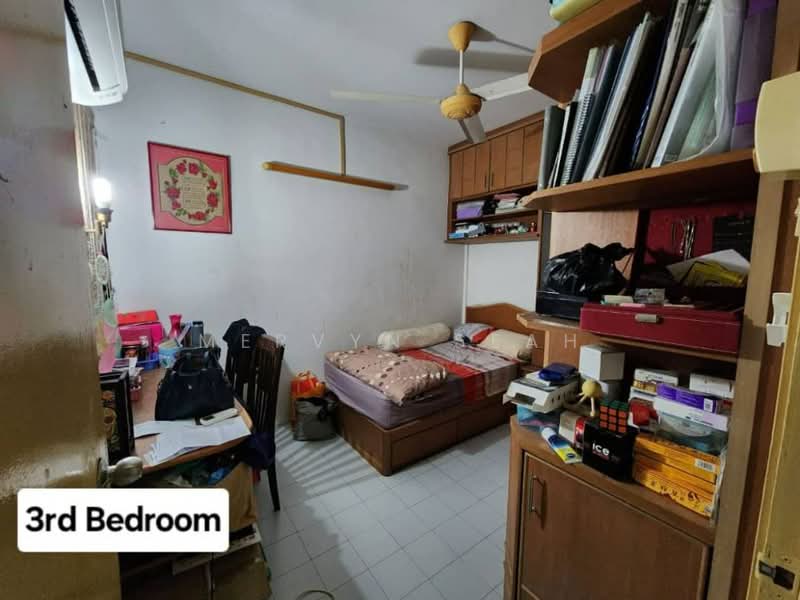 Apartment for Sale at Greenlane Heights Block E - Mervyn Seah - Bedroom - PropertyGuru.com.my