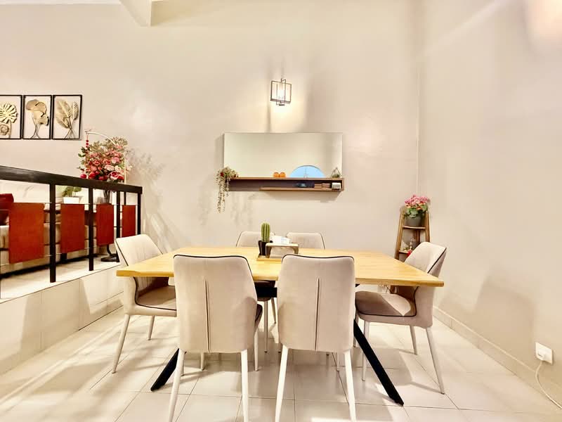 2-storey Terraced House for Sale in Taman Tun Dr Ismail (Kuala Lumpur) - Yin Peng . - Dining Room - PropertyGuru.com.my