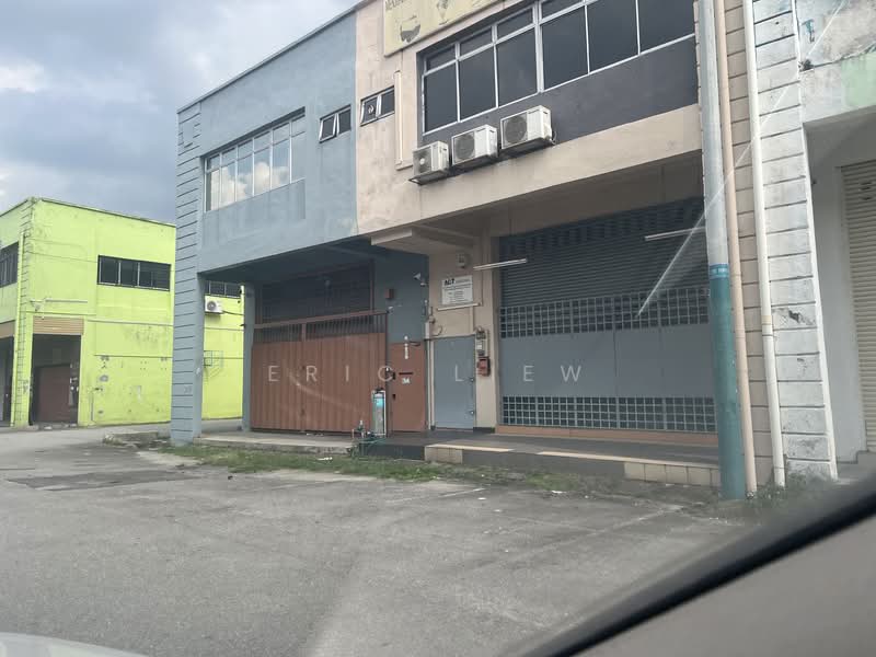 Factory for Sale in Taman Desa Serdang (Seri Kembangan) - Eric Liew - Exterior - PropertyGuru.com.my