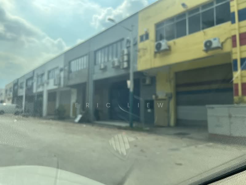 Factory for Sale in Taman Desa Serdang (Seri Kembangan) - Eric Liew - Exterior - PropertyGuru.com.my