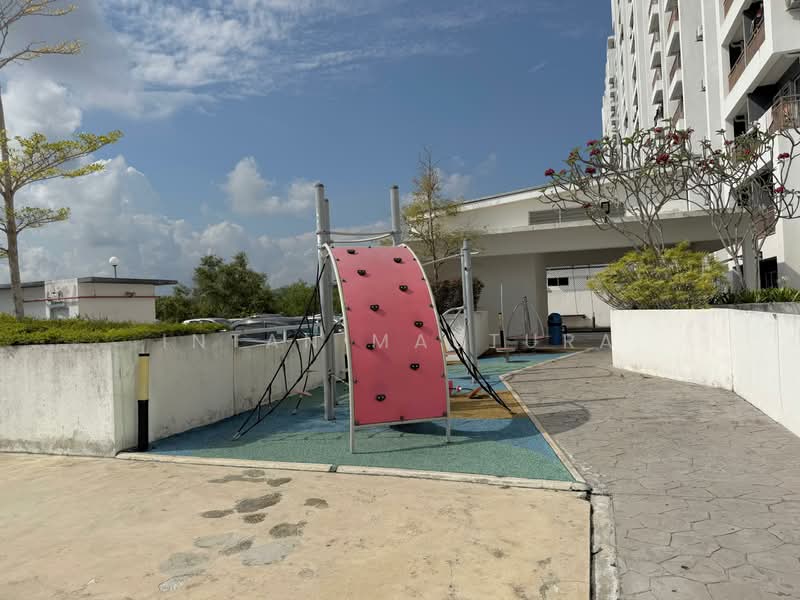 Service Residence for Sale at Sentrovue - Intan Mastura - Exterior - PropertyGuru.com.my
