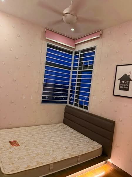Crescent Bay Suites (Teluk Bayu) untuk Untuk Dijual - RM 470,000, Mac 2026 - Bedroom - PropertyGuru.com.my