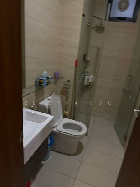 Crescent Bay Suites (Teluk Bayu) untuk Untuk Dijual - RM 470,000, Mac 2026 - Bathroom - PropertyGuru.com.my