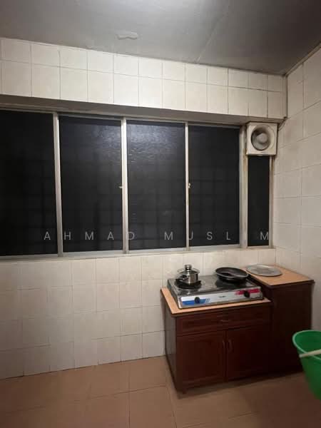 Vista Lavender untuk Untuk Dijual - RM 300,000, Mac 2026 - Kitchen - PropertyGuru.com.my