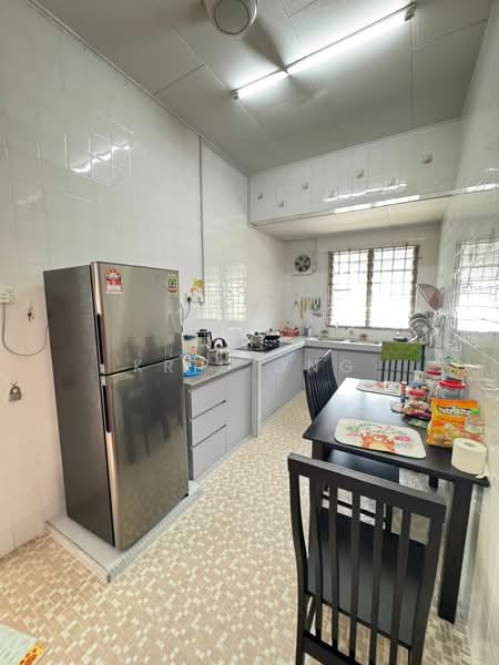 1-storey Terraced House for Rent in Taman Desa Cemerlang (Ulu Tiram) - Kris Ong - Kitchen - PropertyGuru.com.my