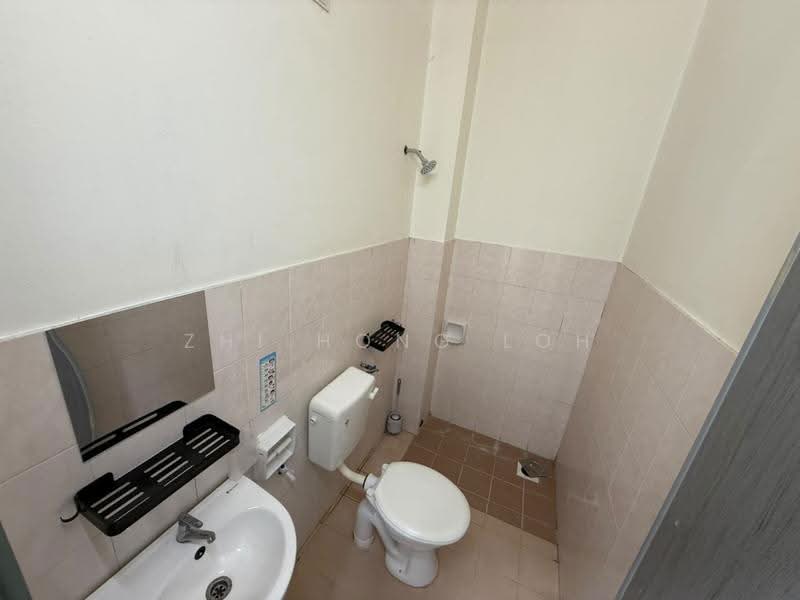 Rumah Teres 2-Tingkat untuk Dijual di Ukay Bistari (Ulu Kelang) - Zhi Hong Loh - Bathroom - PropertyGuru.com.my