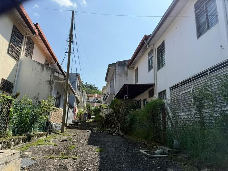 Rumah Teres 2-Tingkat untuk Dijual di Ukay Bistari (Ulu Kelang) - Zhi Hong Loh - Exterior - PropertyGuru.com.my