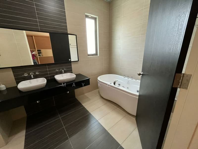Semi-Detached House for Sale in Iskandar Puteri (Nusajaya) (Johor) - May Khoo - Bathroom - PropertyGuru.com.my