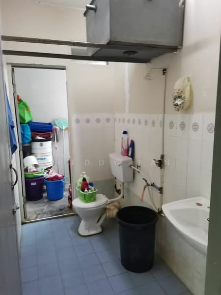 Condominium for Sale at Relau Indah Condominium - Freddy Tan - Bathroom - PropertyGuru.com.my