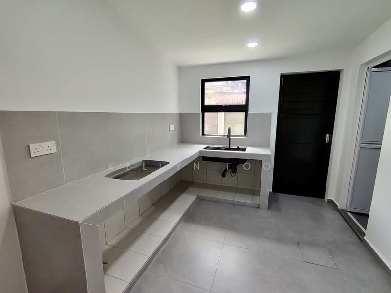 1-storey Terraced House for Sale in Ujong Pasir (Melaka City) - Kellyn Foo - Kitchen - PropertyGuru.com.my