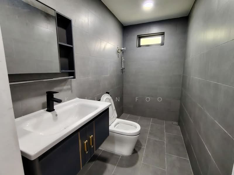 1-storey Terraced House for Sale in Ujong Pasir (Melaka City) - Kellyn Foo - Bathroom - PropertyGuru.com.my
