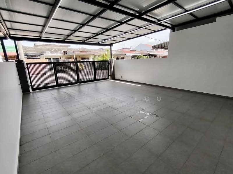 1-storey Terraced House for Sale in Ujong Pasir (Melaka City) - Kellyn Foo - Exterior - PropertyGuru.com.my