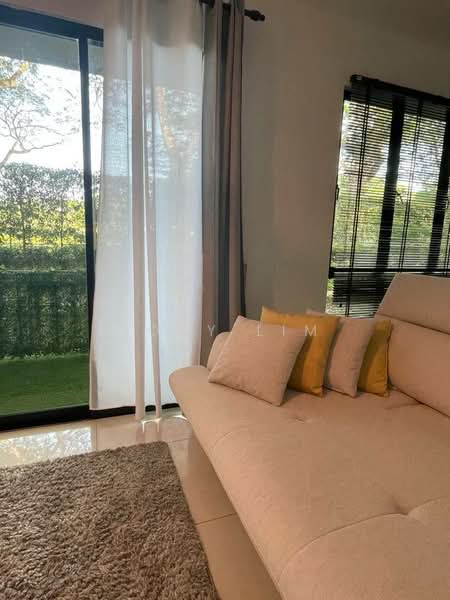 2-storey Terraced House for Rent in Leisure Farm (Gelang Patah) - Tony Lim - Living Room - PropertyGuru.com.my