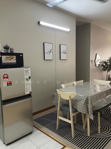 Kemuning Idaman untuk Untuk Dijual - RM 300,000, Mac 2026 - Dining Room - PropertyGuru.com.my