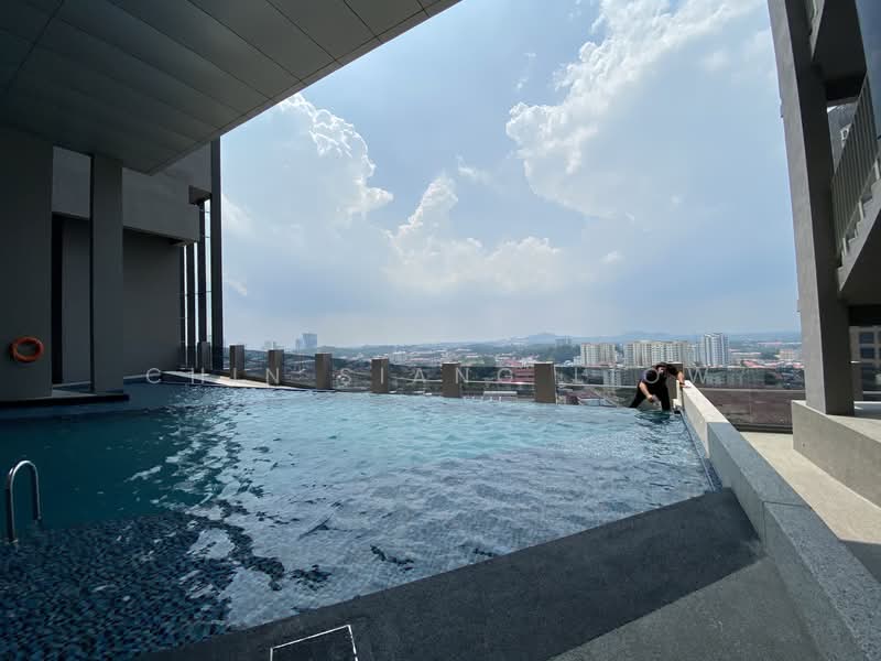Imperio Residence untuk Untuk Dijual - RM 138,000, Mac 2026 - Pool - PropertyGuru.com.my