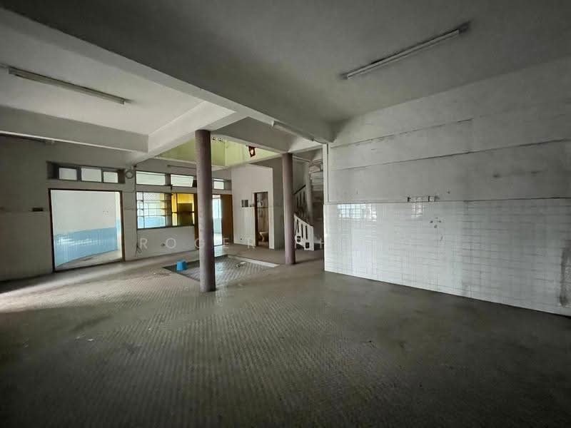 Zero-Lot Bungalow for Rent in Jalan Klang Lama (Old Klang Road) (Kuala Lumpur) - Roger Phang - Interior - PropertyGuru.com.my