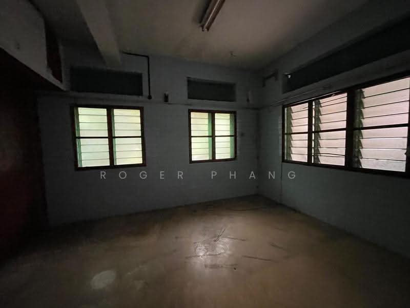 Zero-Lot Bungalow for Rent in Jalan Klang Lama (Old Klang Road) (Kuala Lumpur) - Roger Phang - Interior - PropertyGuru.com.my