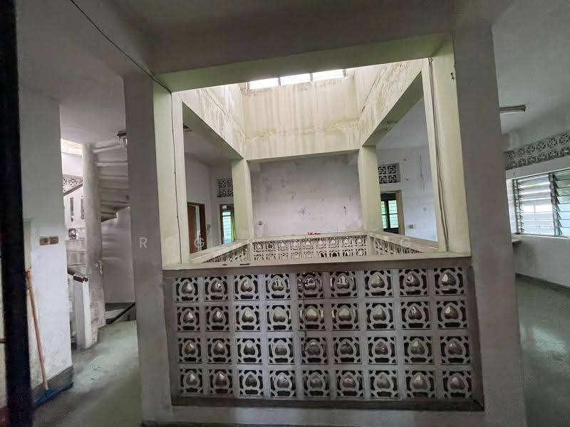 Zero-Lot Bungalow for Rent in Jalan Klang Lama (Old Klang Road) (Kuala Lumpur) - Roger Phang - Interior - PropertyGuru.com.my