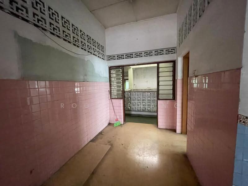 Zero-Lot Bungalow for Rent in Jalan Klang Lama (Old Klang Road) (Kuala Lumpur) - Roger Phang - Interior - PropertyGuru.com.my